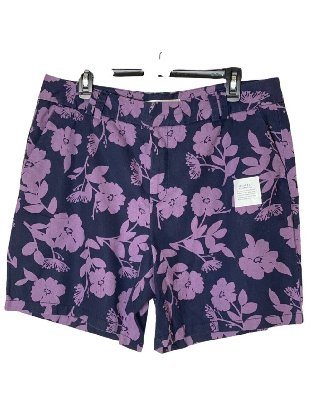 Croft & Barrow Womens 16 Floral Linen Blend Shorts Purple Navy Secretly Slimming